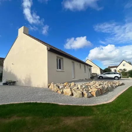 Holiday home Maison Plain-pied 4 Sur A 700 M Graye-sur-Mer