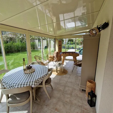 Holiday home Maison Plain-pied 4 Sur A 700 M *