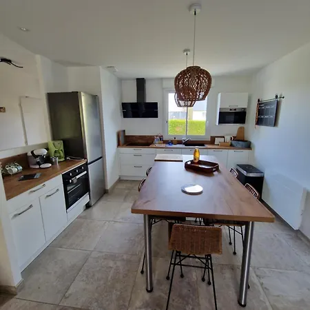 Maison Plain-pied 4 Sur A 700 M *