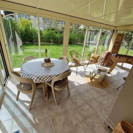 Holiday home Maison Plain-pied 4 Sur A 700 M Graye-sur-Mer