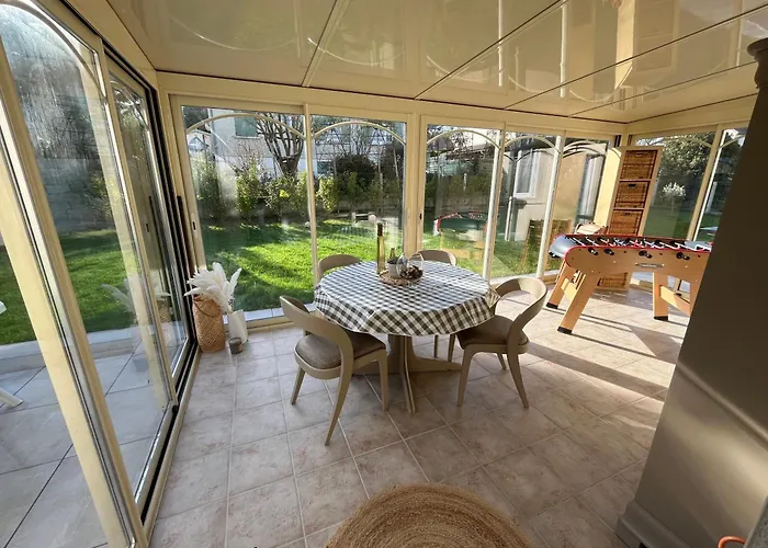 Maison Plain-pied 4 Sur à 700 M Casa de Férias *